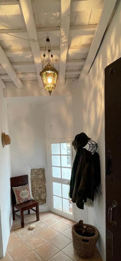 Casa Antigua - Terraza Con Vistas Al Mar Bed & Breakfast เมดินาซิโดเนีย ภายนอก รูปภาพ