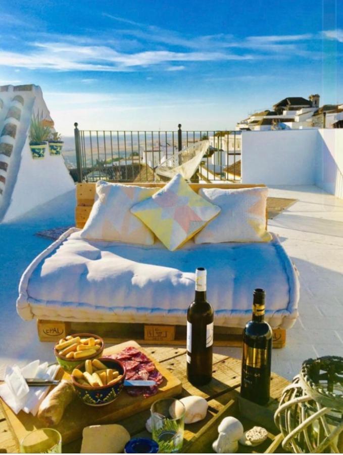 Casa Antigua - Terraza Con Vistas Al Mar Bed & Breakfast เมดินาซิโดเนีย ภายนอก รูปภาพ