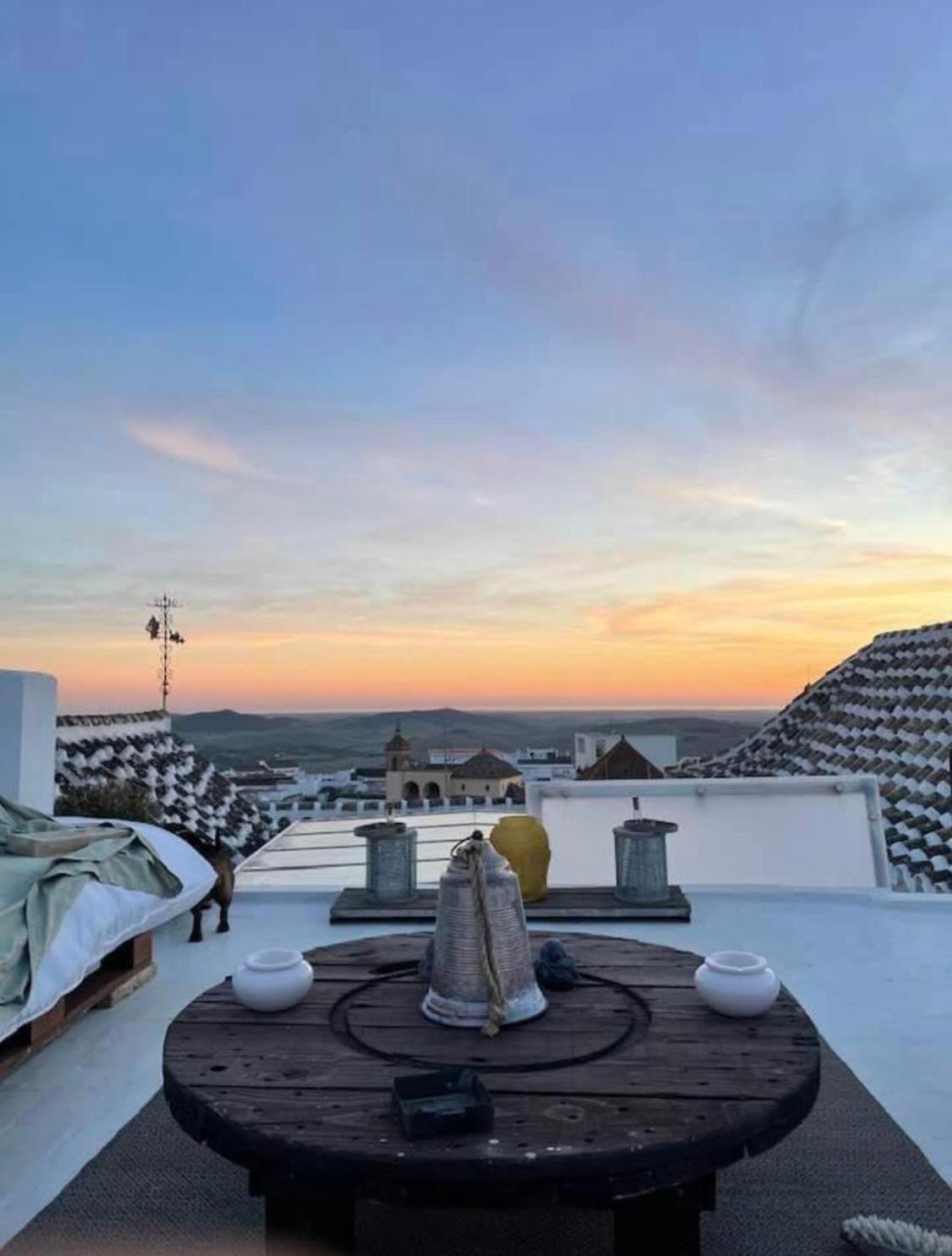 Casa Antigua - Terraza Con Vistas Al Mar Bed & Breakfast เมดินาซิโดเนีย ภายนอก รูปภาพ