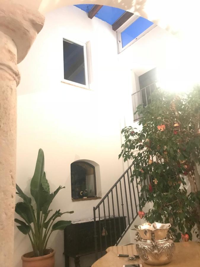 Casa Antigua - Terraza Con Vistas Al Mar Bed & Breakfast เมดินาซิโดเนีย ภายนอก รูปภาพ